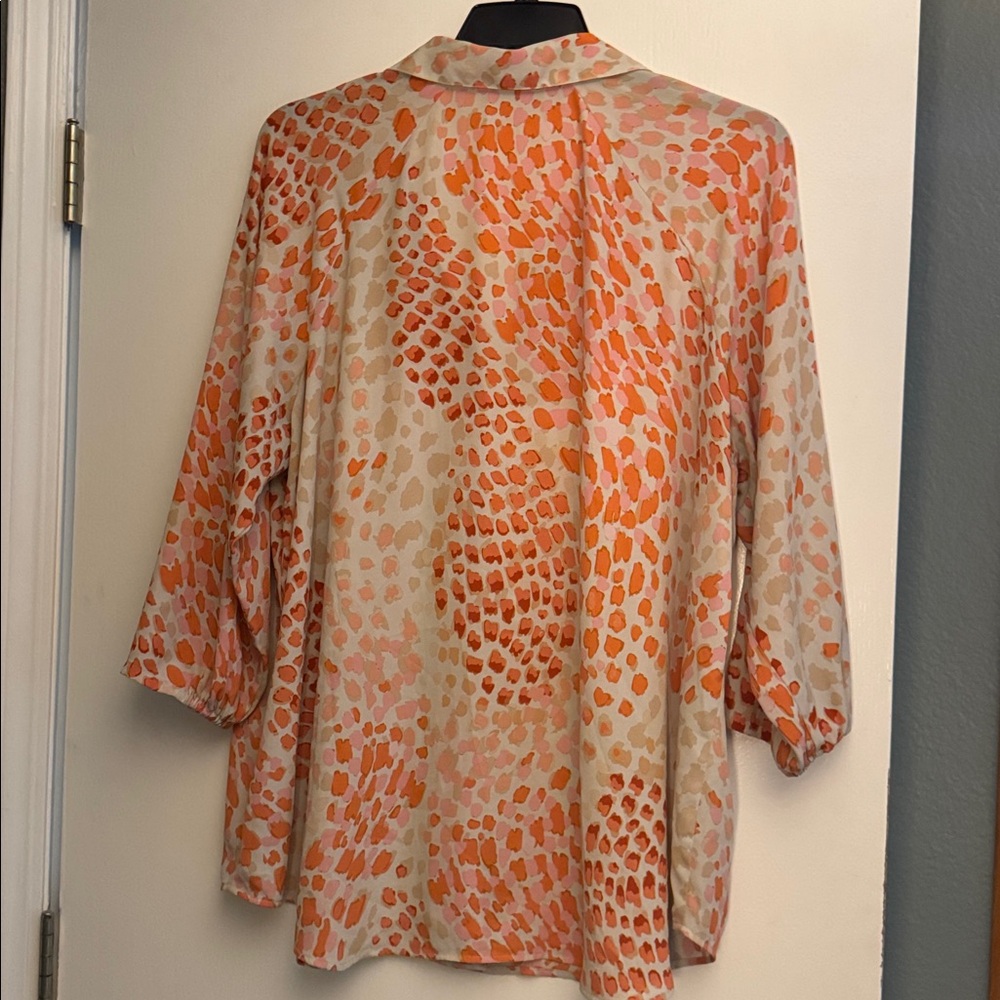 Cabi Go-To Abstract print blouse XL - Picture 5 of 5